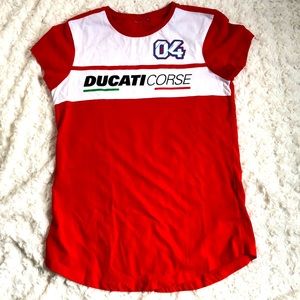 Official Women’s  🔥DUCATI🔥shirt Sz M